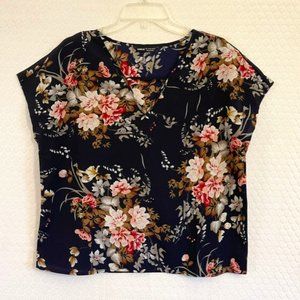 Shein Cap Sleeve Floral Print V Neck Top -Vibrant Colors, Lightweight - Size L